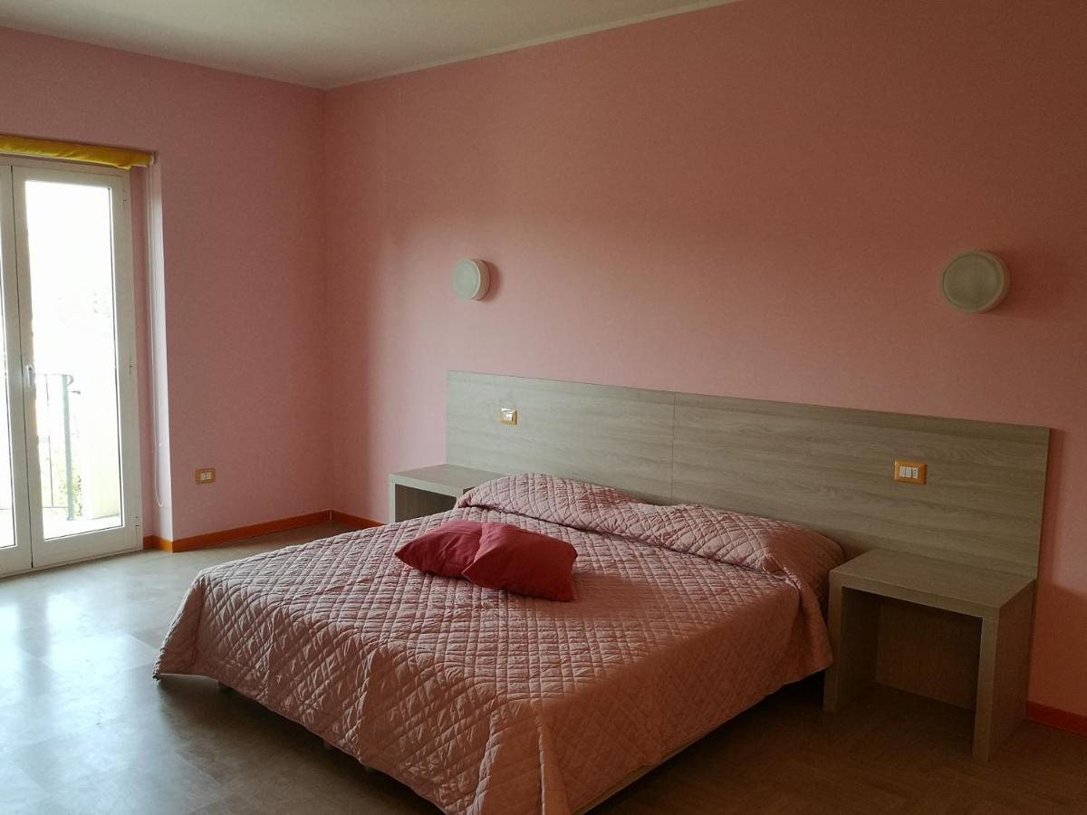 Hotel Clodi Ascoli Piceno Dış mekan fotoğraf